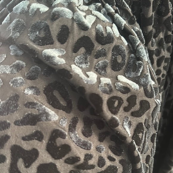 Girls Black Velvet Burnout Ribbed Dress Long Sleeve Stretch Party M 10/12 - Picture 10 of 10